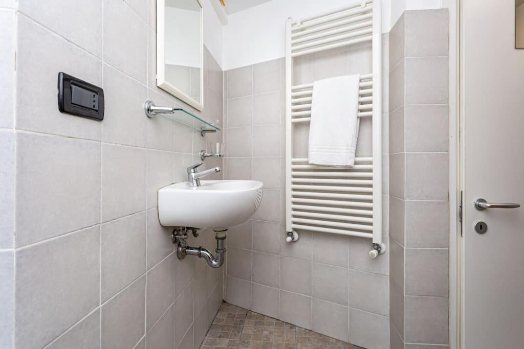 Apartment Adorno 2 - Affitti Brevi Italia Genoa Ngoại thất bức ảnh